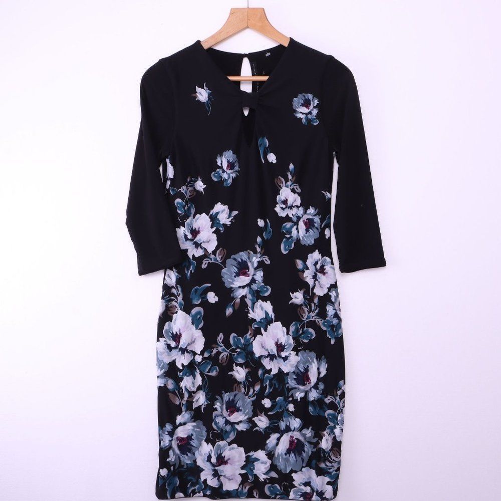WHITE HOUSE BLACK MARKET Floral Dress